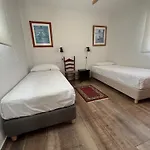 بيت للعطل Casa Anita Centro دينايا
